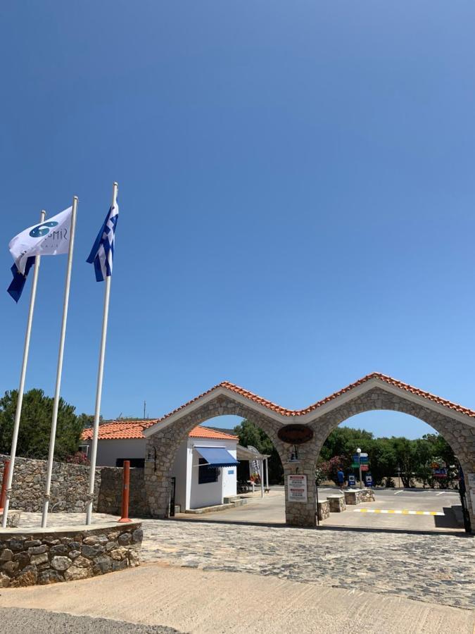 Simos Camping Elafonisos & Bungalows Kültér fotó